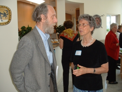 Profile of
Lucille Peake and Fred Linton
in serious conversation.