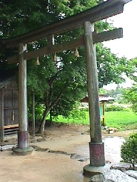 The first torii of Kamosu Jinja.
